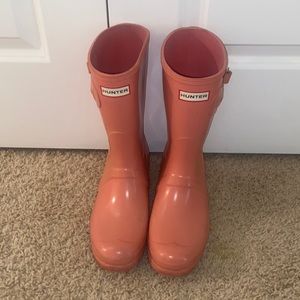 Pink hunter rain boots